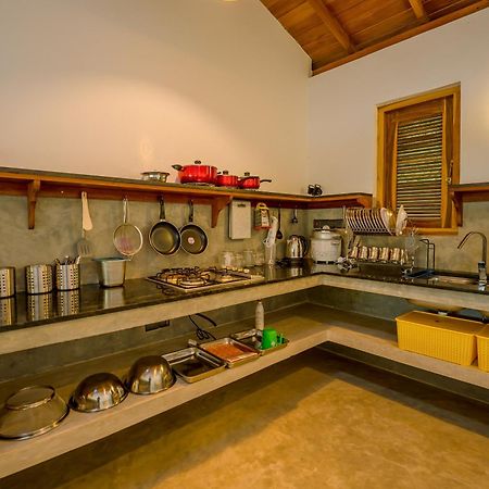 Sixth Sense Hostel Unawatuna Zewnętrze zdjęcie